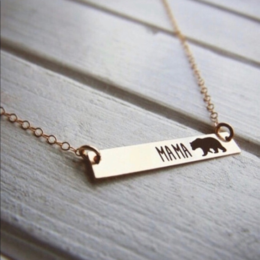 Mama bear necklace - Picture 2 of 3